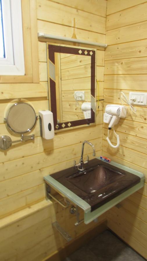 The Laughing Woods Ac Resort Котагири Екстериор снимка