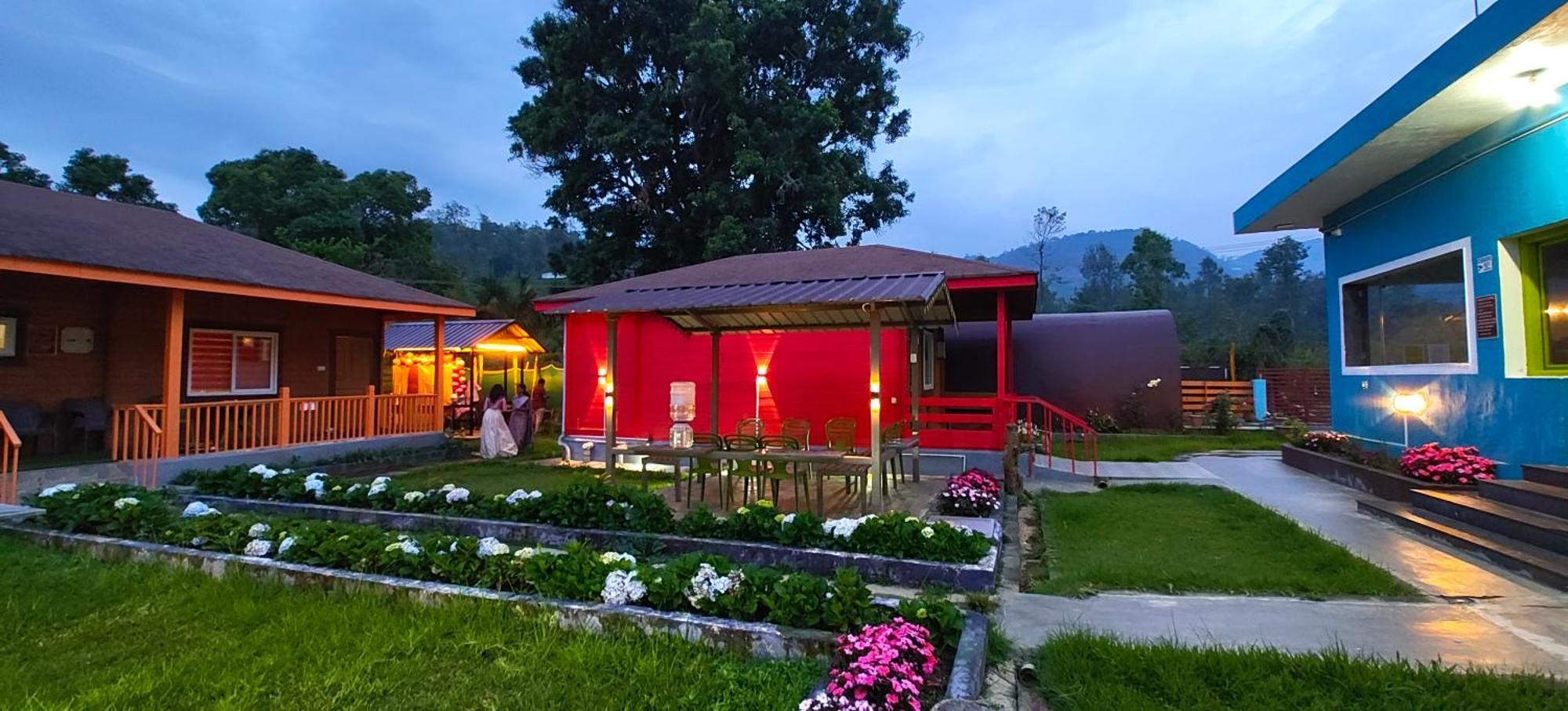 The Laughing Woods Ac Resort Котагири Екстериор снимка